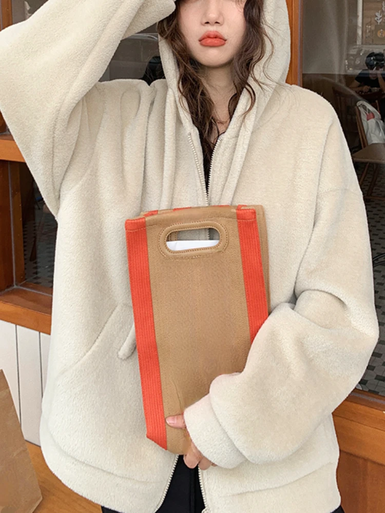 2022 Winter Elegant Faux Fur Coat with Hooded Women Long Sleeve Warm Casual Y2k Tops Korean Fashion Clothing Wool Jackets Chic
2022 Winter Elegant Faux Fur Coat with Hooded Women Long Sleeve Warm Casual Y2k Tops Korean Fashion Clothing Wool Jackets Chic