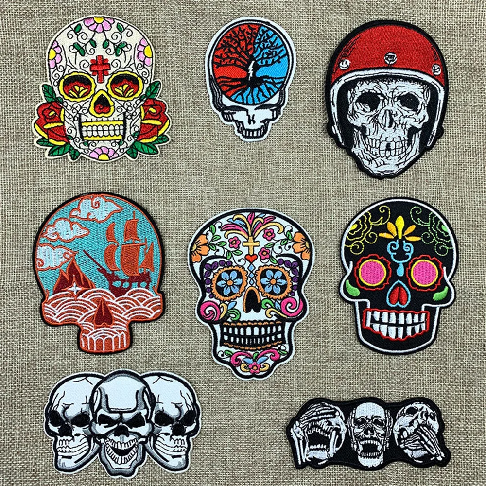 8Pcs/Lot Punk Skull cloth paste Rock white bone embroidery clothing accessories personalized Street hip hop DIY patch
8Pcs/Lot Punk Skull cloth paste Rock white bone embroidery clothing accessories personalized Street hip hop DIY patch