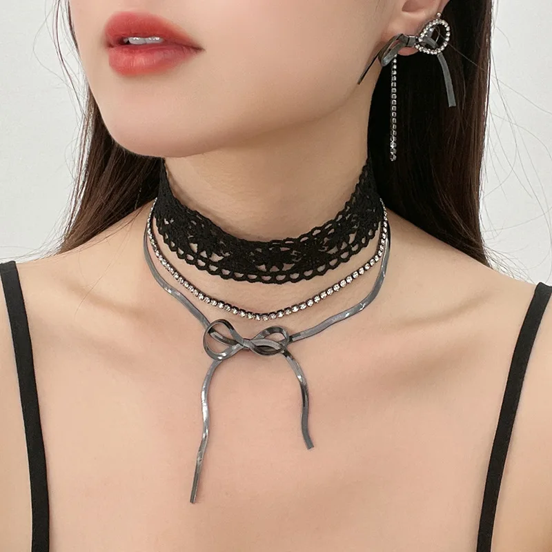 Korean Bow Choker Necklace for Women Vintage Sexy Lace Necklace with Pendants Gothic Girl Neck Jewelry Accessories
Korean Bow Choker Necklace for Women Vintage Sexy Lace Necklace with Pendants Gothic Girl Neck Jewelry Accessories