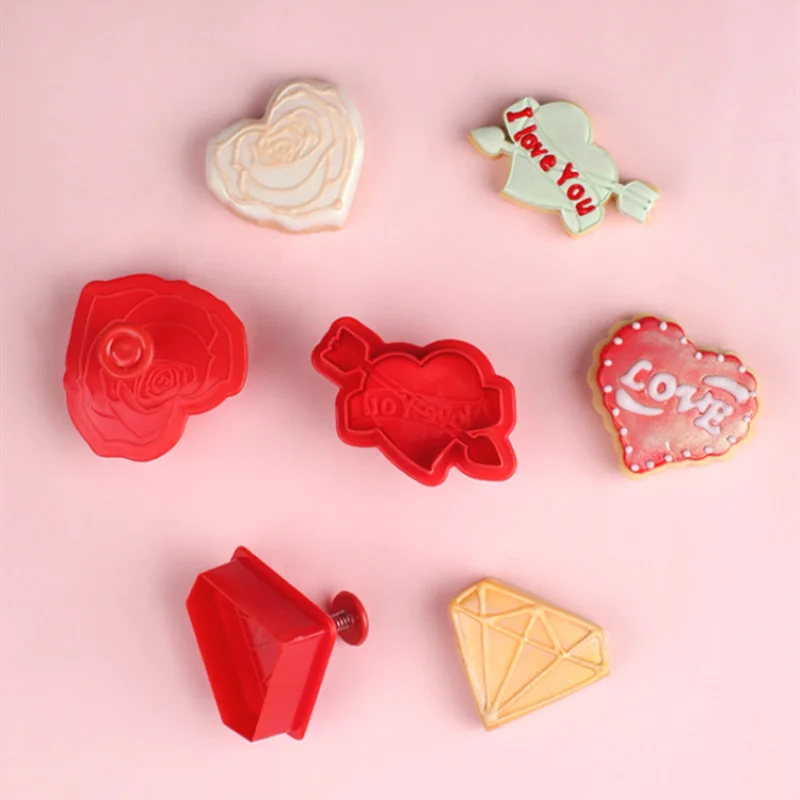 4Pcs Ciookie Mold Cookie Run Kingdom Diy Hand-Made Cookies Gifts for Boyfriends Biscuit Mold Cutter Valentine's Day Rose
4Pcs Ciookie Mold Cookie Run Kingdom Diy Hand-Made Cookies Gifts for Boyfriends Biscuit Mold Cutter Valentine's Day Rose