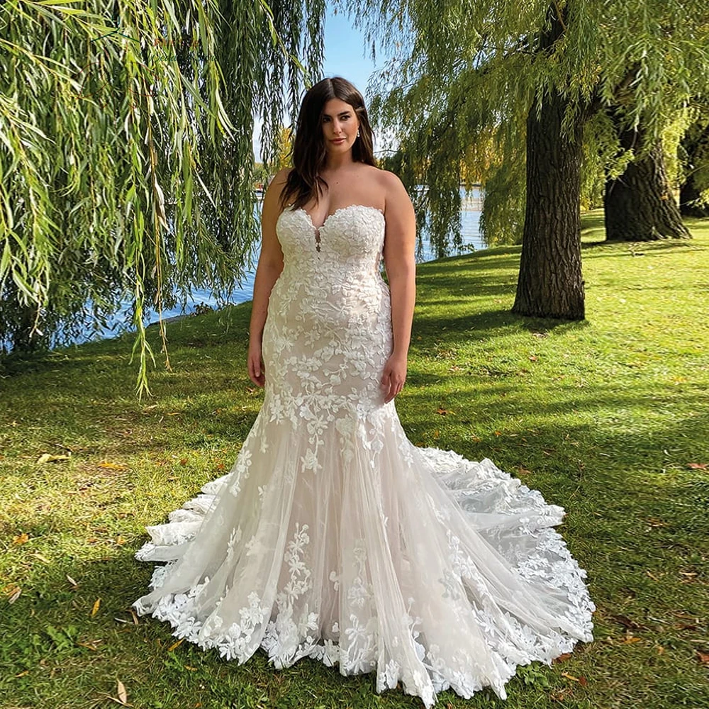 Classic Sweetheart Neck Wedding Dresses Plus Size Sleeveless Bride Gowns Lace Appliques Sweep Train Mermaid Vestido De Noiva 
Classic Sweetheart Neck Wedding Dresses Plus Size Sleeveless Bride Gowns Lace Appliques Sweep Train Mermaid Vestido De Noiva