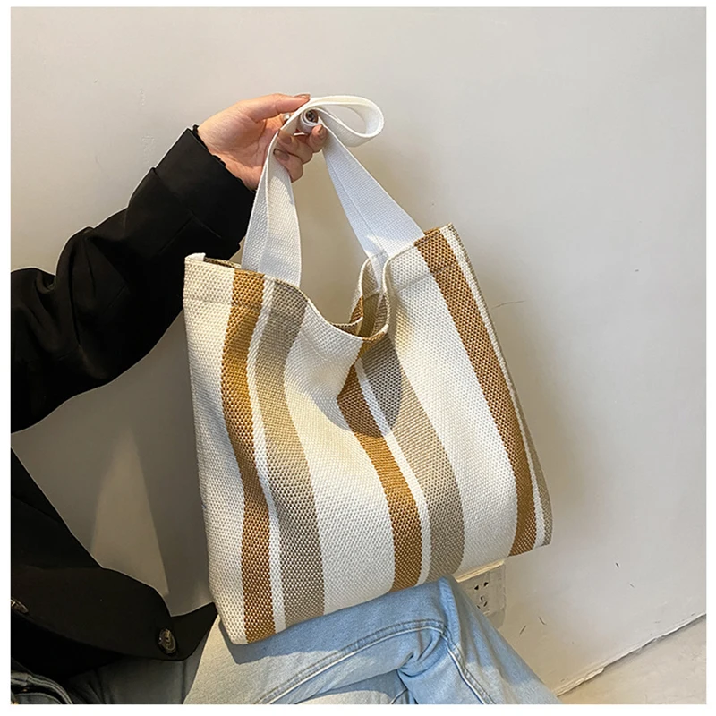 Simple Retro Handbag Small Fresh Striped Canvas Bags for Women 2022 Casual Literature and Art Large-capacity Shoulder Bag Female
Simple Retro Handbag Small Fresh Striped Canvas Bags for Women 2022 Casual Literature and Art Large-capacity Shoulder Bag Female