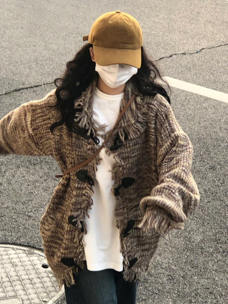Y2k Aesthetic Japanese Vintage 2023 Spring Women Oversized Cardigan Loose Grunge Harajuku Sweater All Match Fashon Casual Jumper
Y2k Aesthetic Japanese Vintage 2023 Spring Women Oversized Cardigan Loose Grunge Harajuku Sweater All Match Fashon Casual Jumper