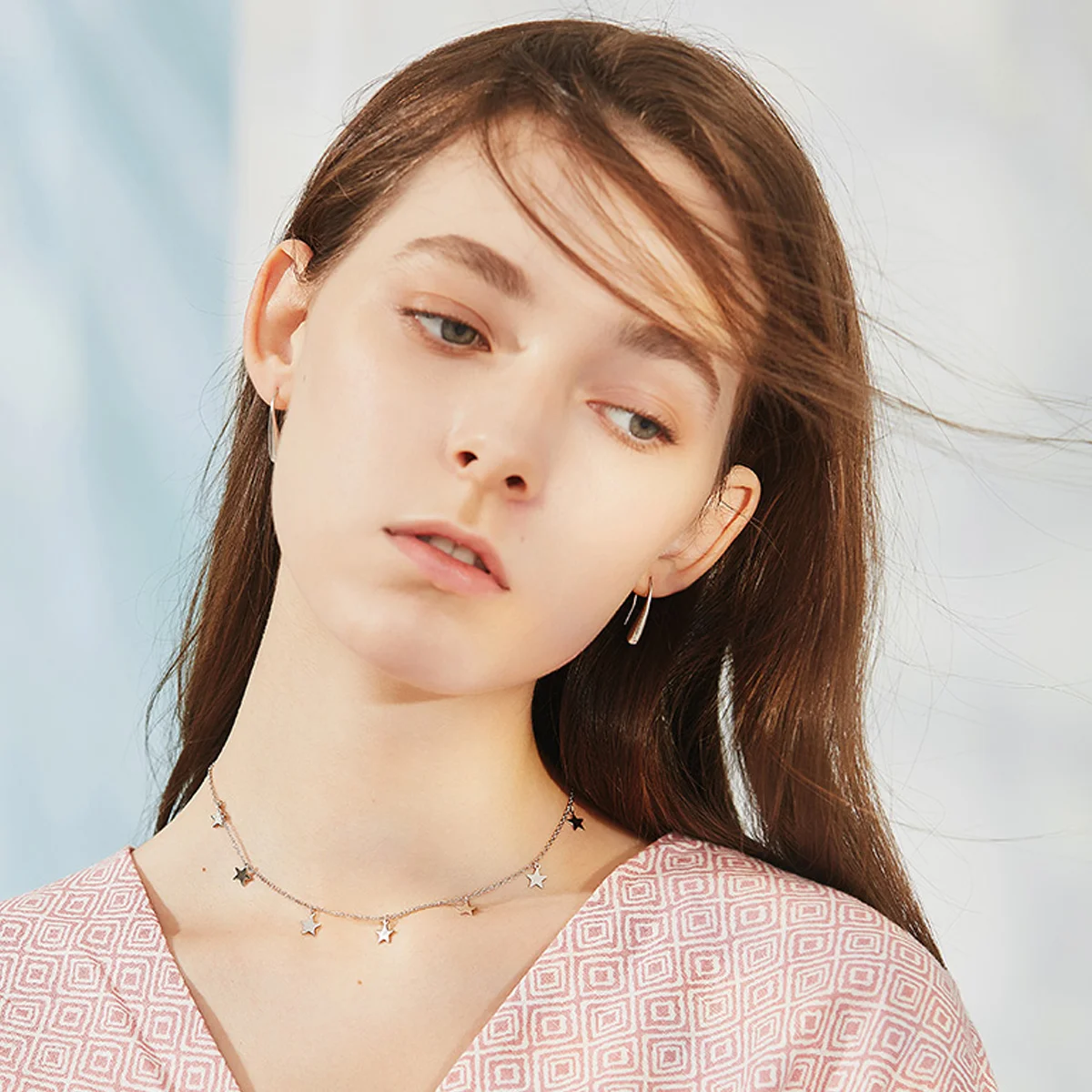 Womens Choker Star Necklace Chic for Ladies Wedding Gift Stylish Trendy Choker Necklace
Womens Choker Star Necklace Chic for Ladies Wedding Gift Stylish Trendy Choker Necklace