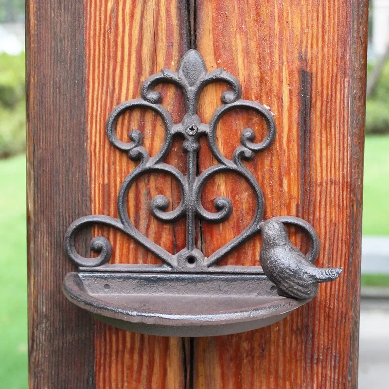 Antique Rustic Cast Iron Wall Bird Feeder Farm House Accents Home Garden Wall Mounted Bird Figurine Metal Key Storage Plate Bowl
Antique Rustic Cast Iron Wall Bird Feeder Farm House Accents Home Garden Wall Mounted Bird Figurine Metal Key Storage Plate Bowl