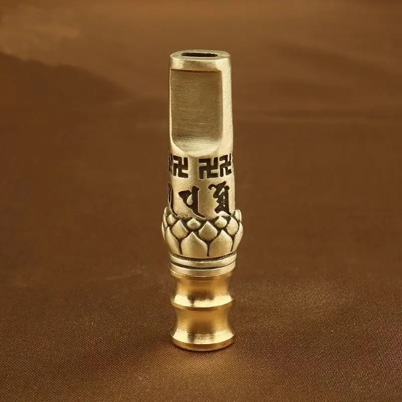 Hand made pure copper Xianglong Liuzi authentic cigarette holder filter can be cleaned and recycled long handle healthy cigarette
Hand made pure copper Xianglong Liuzi authentic cigarette holder filter can be cleaned and recycled long handle healthy cigarette