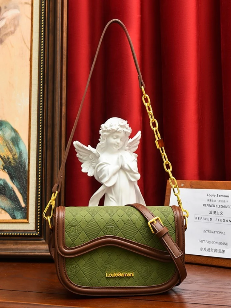 New Style Winter Vintage Flap Lock Classic Women Bags Casual Leather Shoulder Bags Clutch Crossbody Bag Handbag Messenger
New Style Winter Vintage Flap Lock Classic Women Bags Casual Leather Shoulder Bags Clutch Crossbody Bag Handbag Messenger
