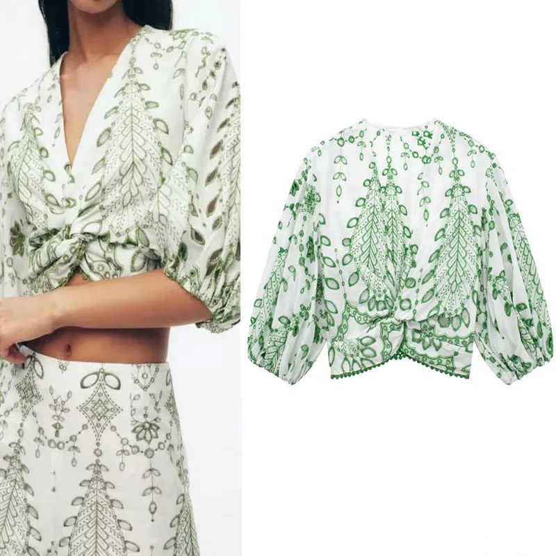 TRAF Embroidered Crop Top For Women 2023 Vintage Eyelet Knotted Pleats Blouses V-Neck Short Balloon Sleeve Chic Tops Summer Tops
TRAF Embroidered Crop Top For Women 2023 Vintage Eyelet Knotted Pleats Blouses V-Neck Short Balloon Sleeve Chic Tops Summer Tops