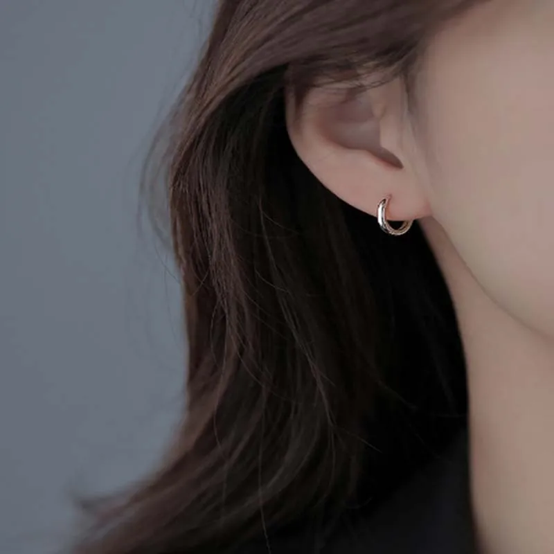 925 Sterling Silver Earrings For Women Mini Small Hoop Earrings Ear Bone Buckle Round Circle Earrings 6mm aretes Fasion
925 Sterling Silver Earrings For Women Mini Small Hoop Earrings Ear Bone Buckle Round Circle Earrings 6mm aretes Fasion