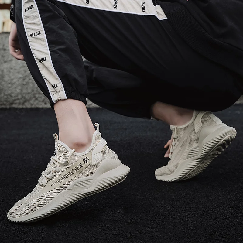 Lightweight Men Sneakers Fashion Men Casual Shoes Breathable Men Shoes Walking Sneakers Men's Tennis Mens Designer Shoes Sz 44 
Lightweight Men Sneakers Fashion Men Casual Shoes Breathable Men Shoes Walking Sneakers Men's Tennis Mens Designer Shoes Sz 44