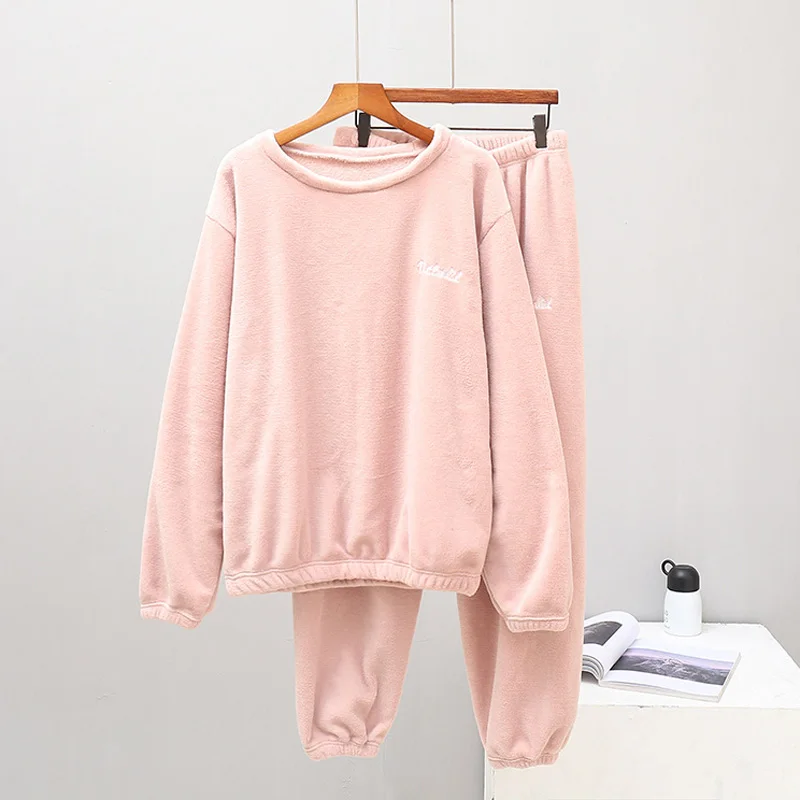 Warm Girl Women Winter Flannel Pajama Set Fleece Pajamas Sleepwear Homewear Thick Warm Velvet Female Suit Fall Sweatshirt Ladies
Warm Girl Women Winter Flannel Pajama Set Fleece Pajamas Sleepwear Homewear Thick Warm Velvet Female Suit Fall Sweatshirt Ladies