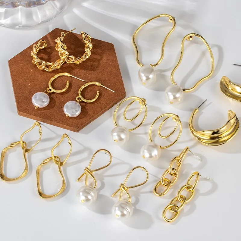 2021 New Gold Color Earrings For Women Trendy Round Geometric Drop Statement Earrings Fashion Party Jewelry Earrings Gift
2021 New Gold Color Earrings For Women Trendy Round Geometric Drop Statement Earrings Fashion Party Jewelry Earrings Gift