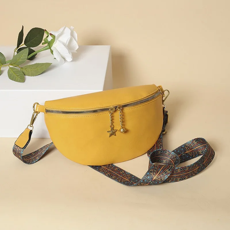 Simple Fashion Waist Bag Women Wide Strap Cross body Bag Versatile Portable Fanny Pack For Women Luxury Solid Pu Leather Bum Bag
Simple Fashion Waist Bag Women Wide Strap Cross body Bag Versatile Portable Fanny Pack For Women Luxury Solid Pu Leather Bum Bag