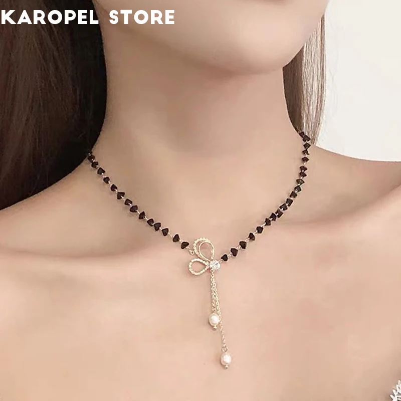 Trendy New Bow Necklace Zircon Pearl Pendant Black Shiny Crystal Creative Pendant Necklace for Women Fashion Jewelry Choker
Trendy New Bow Necklace Zircon Pearl Pendant Black Shiny Crystal Creative Pendant Necklace for Women Fashion Jewelry Choker