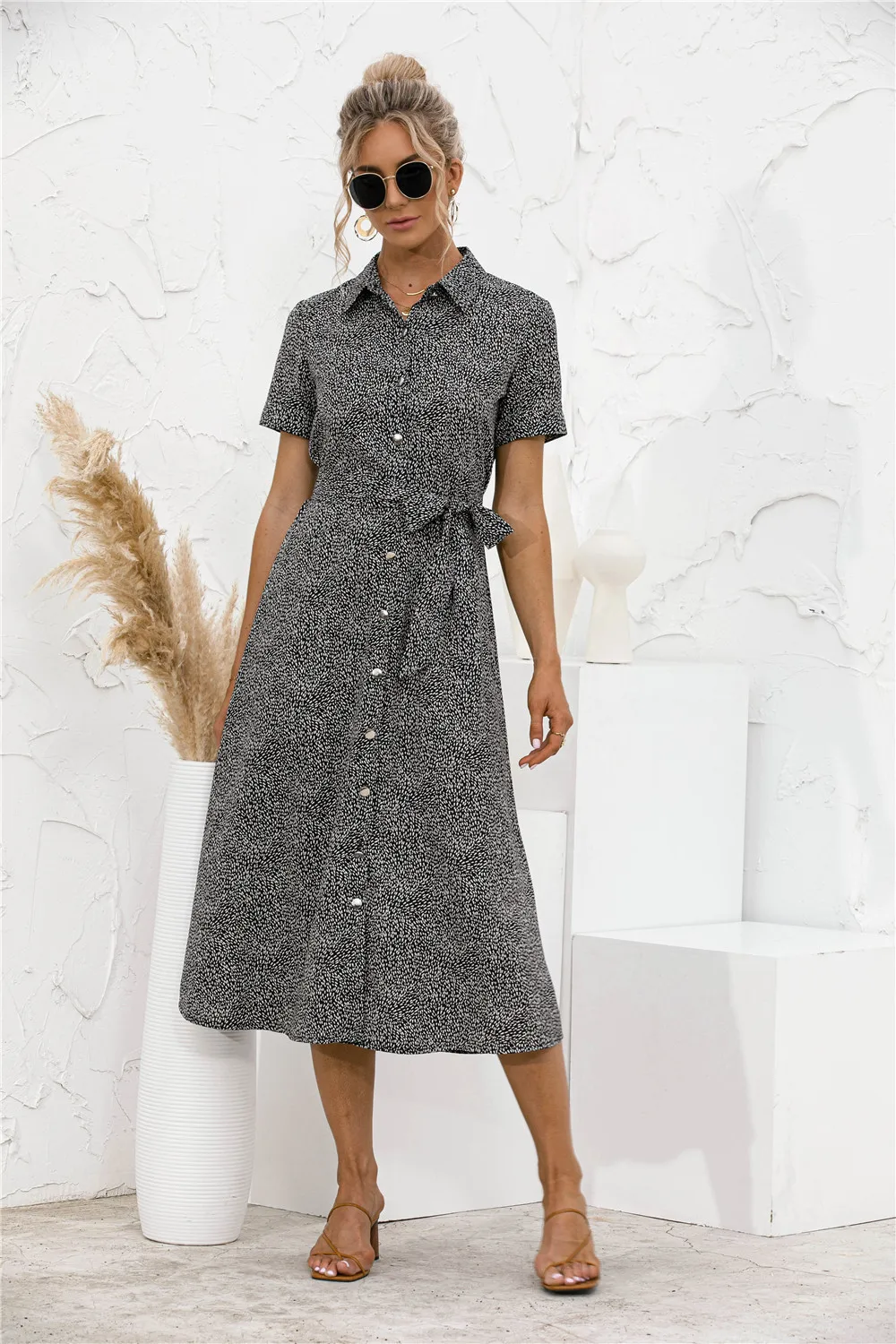 Summer Women Party Maxi Dress Single Breasted Lace-up Shirt Dresses 2022 Short Sleeve Lapel Button Belt Elegant Long Vestidos
Summer Women Party Maxi Dress Single Breasted Lace-up Shirt Dresses 2022 Short Sleeve Lapel Button Belt Elegant Long Vestidos