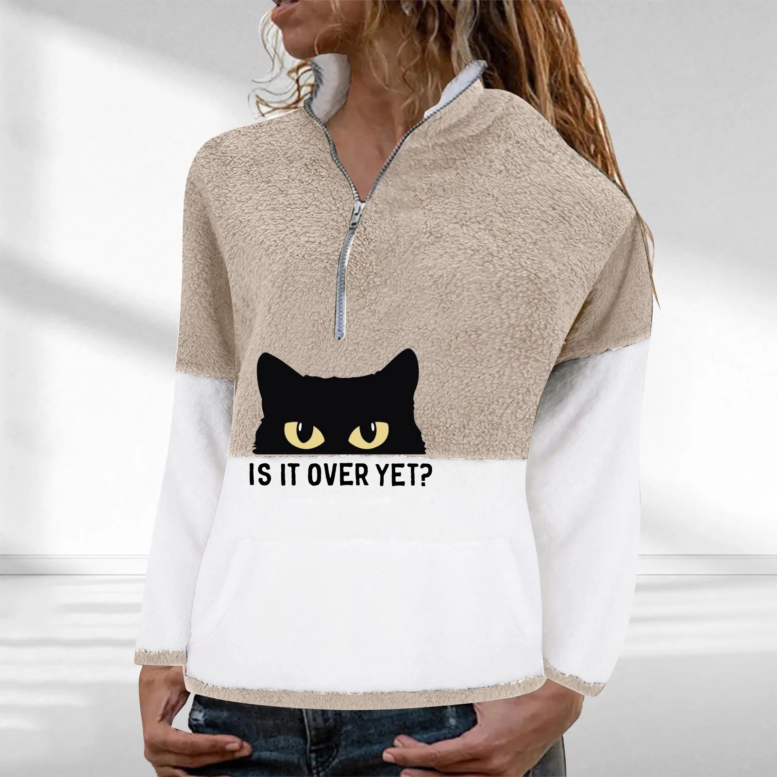 Women's V Neck Coats Reversible Fleece Patchwork Jacket Cute Printed Turtleneck Zipper Sweatshirt with Pockets
Women's V Neck Coats Reversible Fleece Patchwork Jacket Cute Printed Turtleneck Zipper Sweatshirt with Pockets