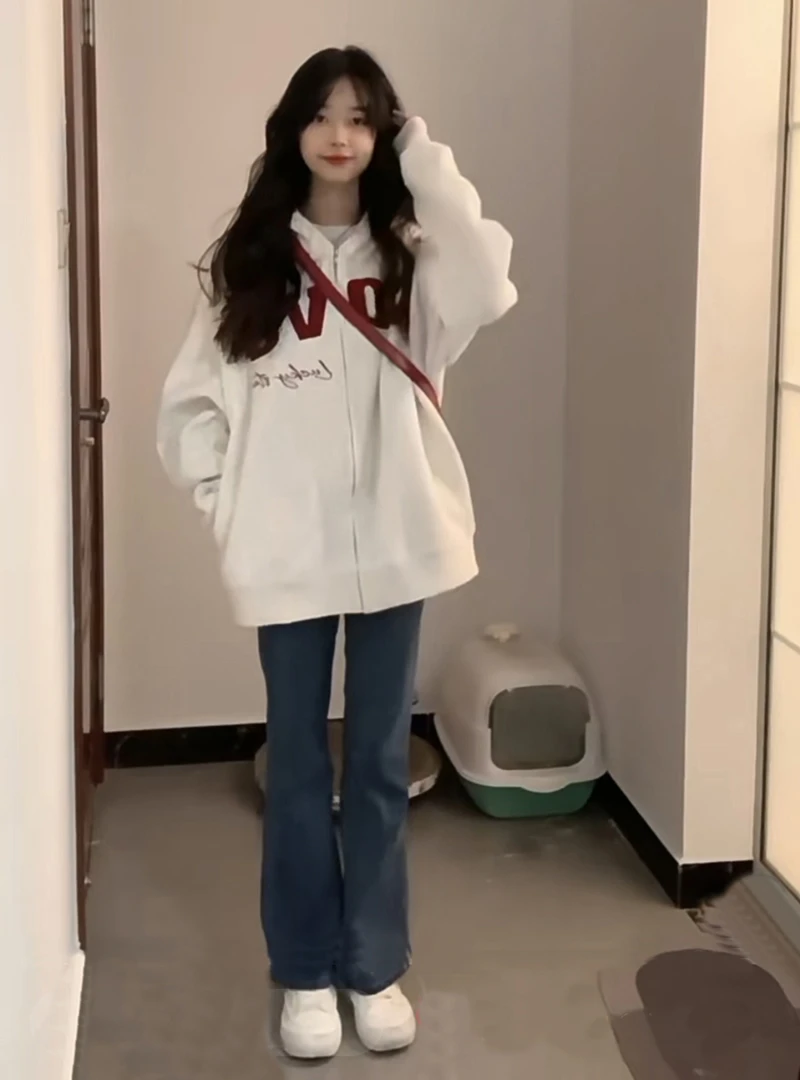 Autumn/Winter Hooded sweatshirt cardigan coat harajuku letter embroidery hoodie women's zip up jacket korean unisex streetwear
Autumn/Winter Hooded sweatshirt cardigan coat harajuku letter embroidery hoodie women's zip up jacket korean unisex streetwear