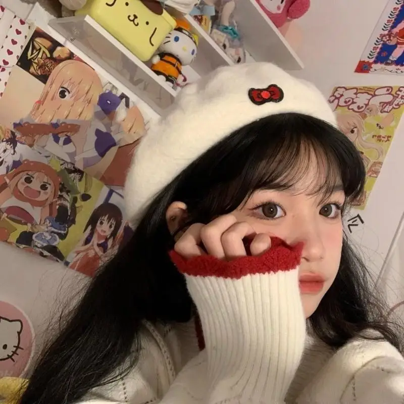 Милый берет Hello Kitty Sanrio, мультяшная шерстяная шапка в стиле японской ретро, Женская осенне-зимняя плюшевая шапка в подарок
Милый берет Hello Kitty Sanrio, мультяшная шерстяная шапка в стиле японской ретро, Женская осенне-зимняя плюшевая шапка в подарок