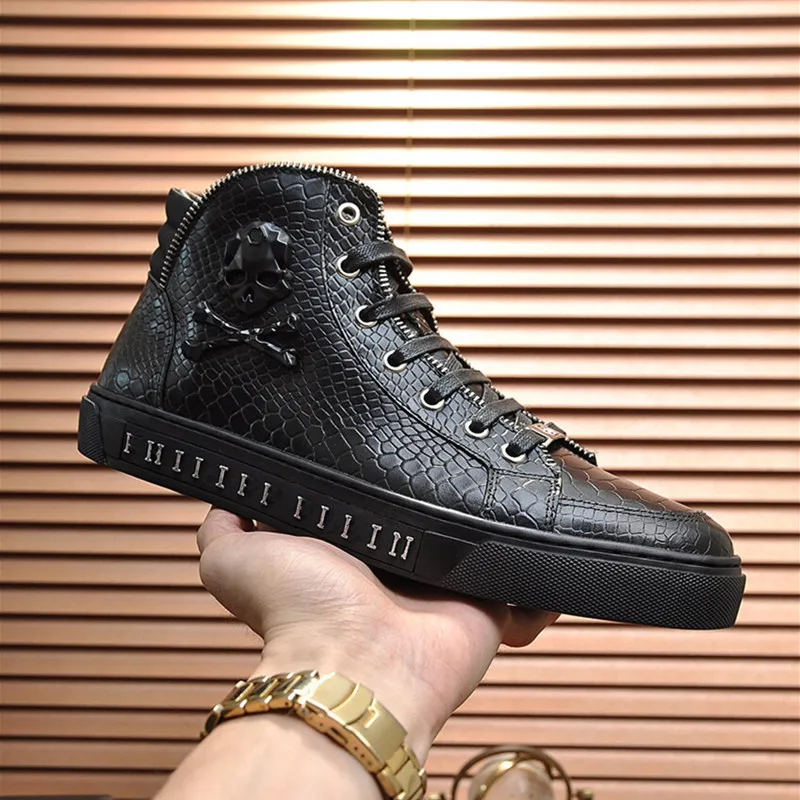 Quality Mens Solid color High help Fashion metal Designer Runner Trainers Genuine Leather Lace-up genuine leather Casual Boots
Quality Mens Solid color High help Fashion metal Designer Runner Trainers Genuine Leather Lace-up genuine leather Casual Boots