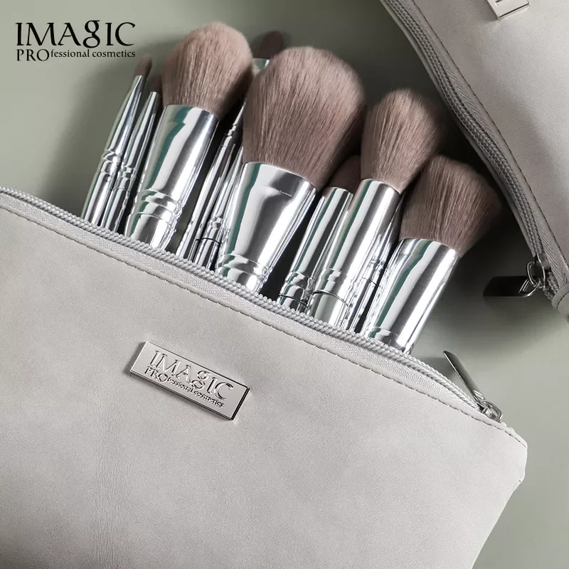 NEW2023 13 PCS Makeup Brushes Set For Cosmetic Foundation Powder Blush Eyeshadow Kabuki Blending Make Up Brush Beauty Tool
NEW2023 13 PCS Makeup Brushes Set For Cosmetic Foundation Powder Blush Eyeshadow Kabuki Blending Make Up Brush Beauty Tool