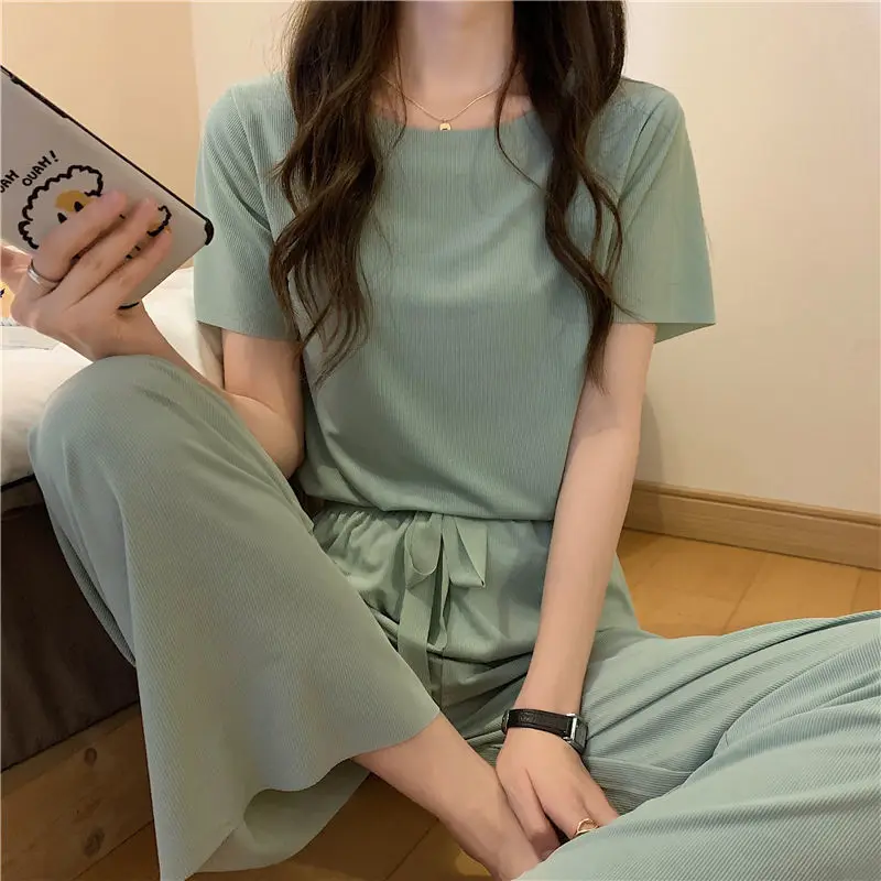 Richkeda Store Summer Suit For Women French Solid Color Ice Silk Sleepwear Pajamas Two Piece Set Home Wear Nightwear Comfortable
Richkeda Store Summer Suit For Women French Solid Color Ice Silk Sleepwear Pajamas Two Piece Set Home Wear Nightwear Comfortable