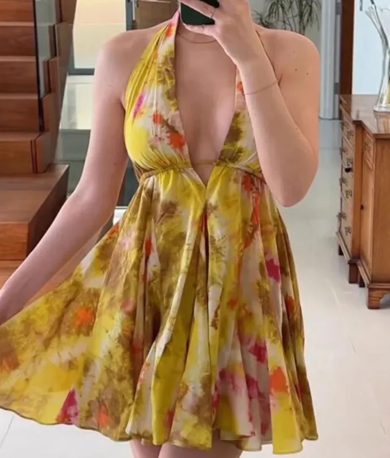 2023 Women Summer Fashion Print Dress 2023 New Vacation Style Sleeveless Mini Dress Casual Backless High Street Bodycon Dress
2023 Women Summer Fashion Print Dress 2023 New Vacation Style Sleeveless Mini Dress Casual Backless High Street Bodycon Dress