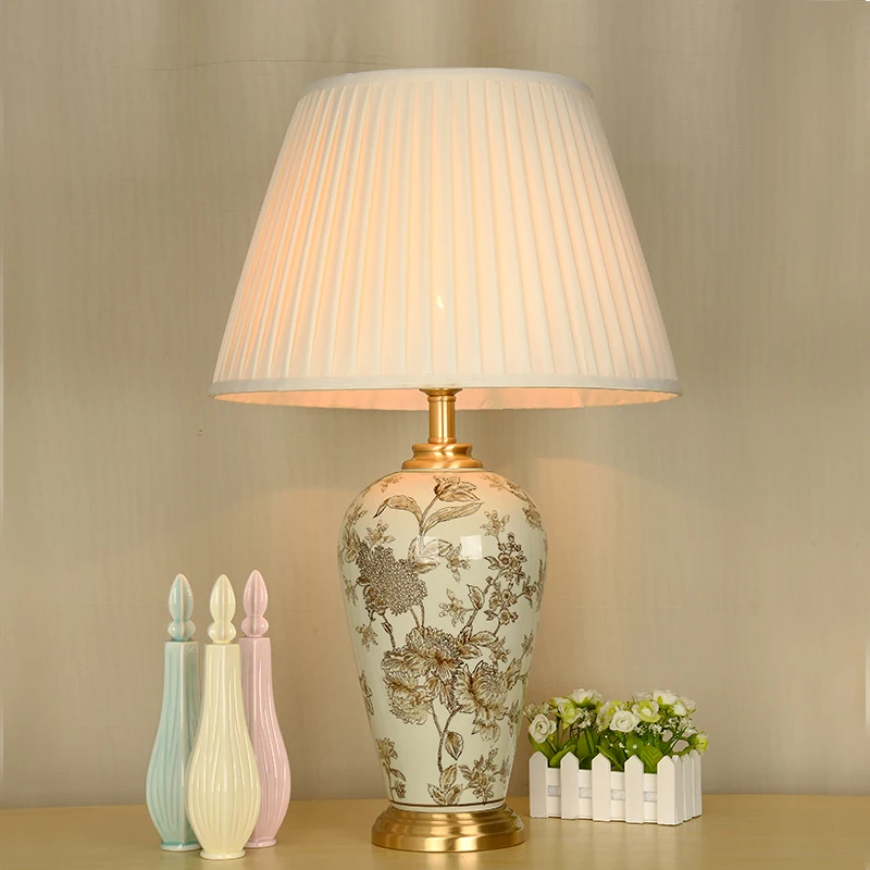 Bedroom vintage table lamp china living room Table Lamp for wedding decoration porcelain modern lamp table
Bedroom vintage table lamp china living room Table Lamp for wedding decoration porcelain modern lamp table