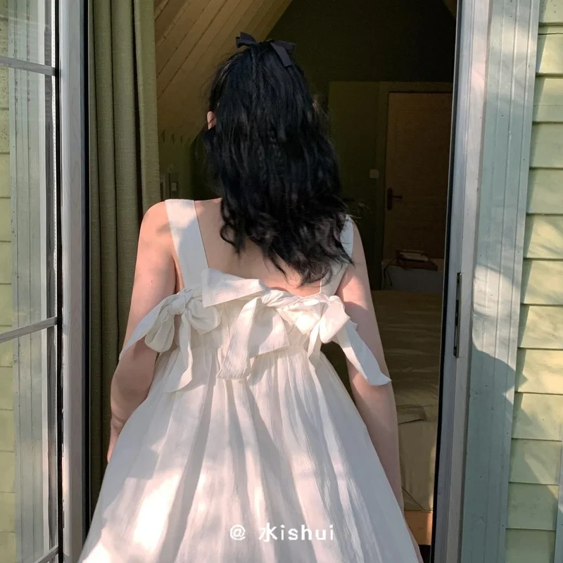 Sweet Fairy Strap Dress Women Solid Bow Sexy Sleeveless Party Mini Dress Female 2022 Spring Japanese Vintage Casual Kawaii Dress
Sweet Fairy Strap Dress Women Solid Bow Sexy Sleeveless Party Mini Dress Female 2022 Spring Japanese Vintage Casual Kawaii Dress