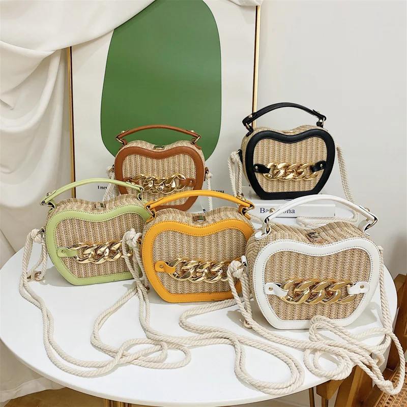 Popular Small Handbags 2022 Early Spring New Fashion Ladies One-shoulder Messenger Bag Retro Texture Straw Small Square Bag
Popular Small Handbags 2022 Early Spring New Fashion Ladies One-shoulder Messenger Bag Retro Texture Straw Small Square Bag