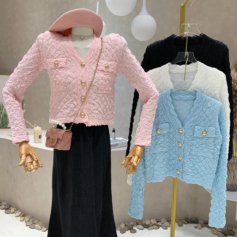 New in Women's Clothing 2022 Autumn Temperament Slim short top V-neck puff cardigan Long sleeve shirt coat blouses
New in Women's Clothing 2022 Autumn Temperament Slim short top V-neck puff cardigan Long sleeve shirt coat blouses