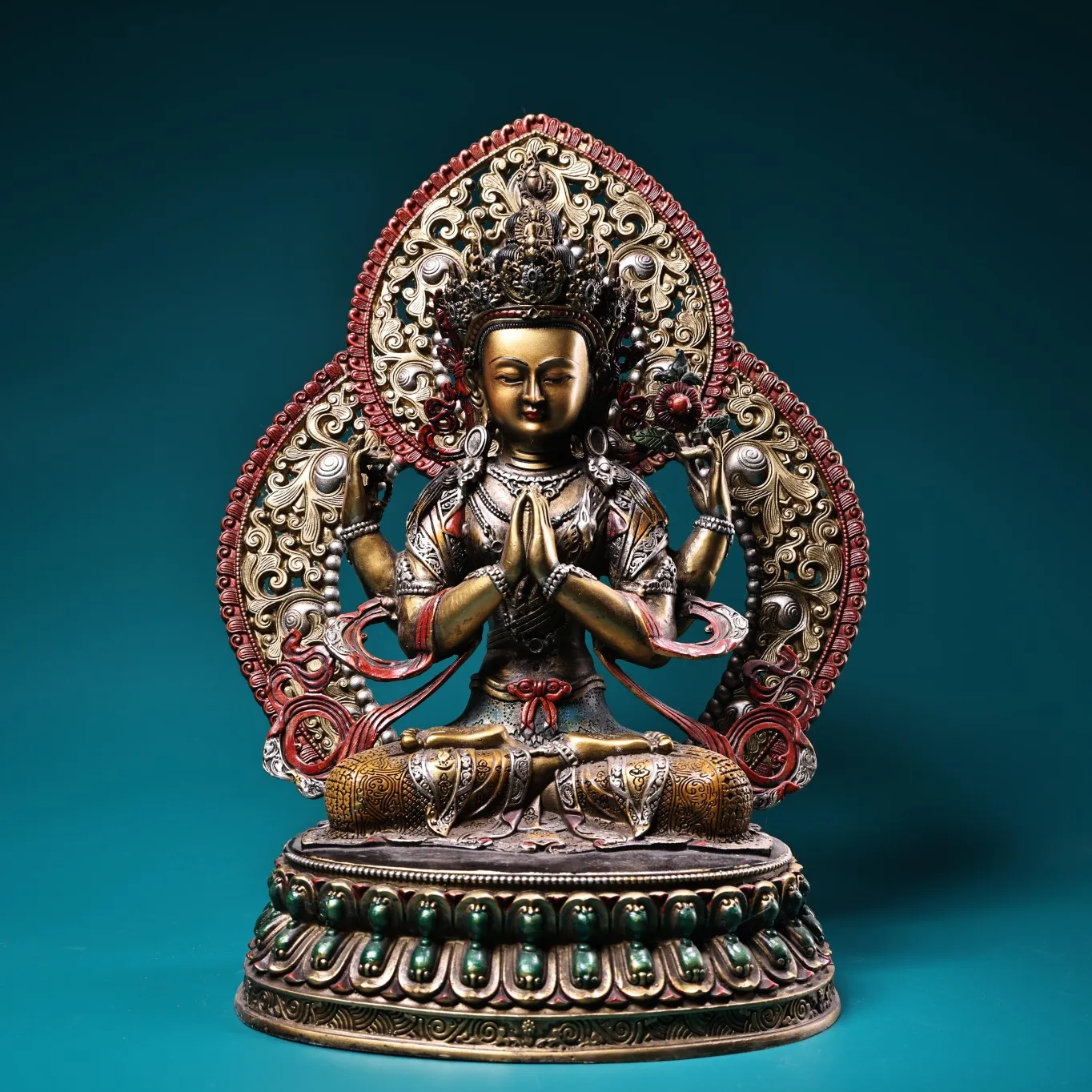 14"Tibetan Temple Collection Old Bronze Outline in gold Painted Backlight Four Arm Guanyin Lotus Sitting Buddha Worship Hall 
14"Tibetan Temple Collection Old Bronze Outline in gold Painted Backlight Four Arm Guanyin Lotus Sitting Buddha Worship Hall