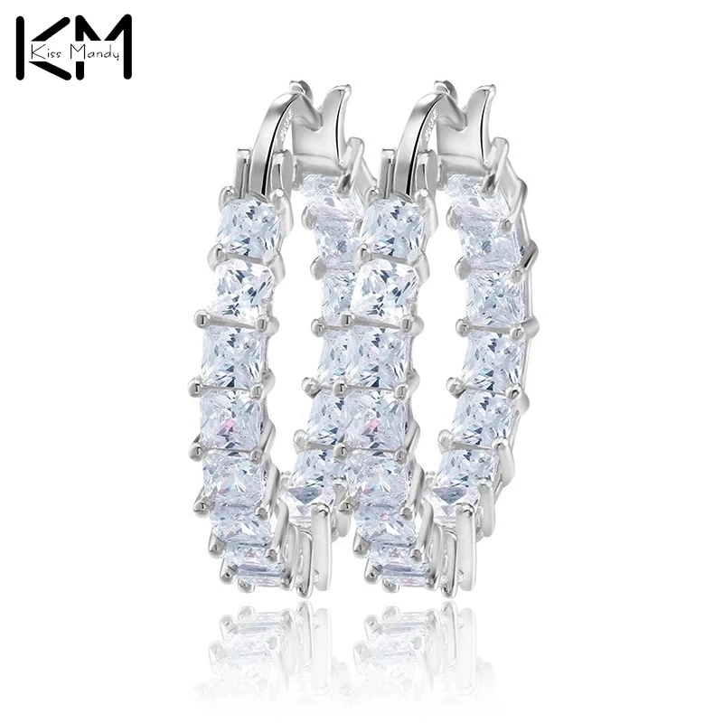 KISS MANDY Noble Silver Rose Gold Color Women Hoop Earring with Cubic Zircon Wedding Party Huggies Earring Accessories LE144
KISS MANDY Noble Silver Rose Gold Color Women Hoop Earring with Cubic Zircon Wedding Party Huggies Earring Accessories LE144
