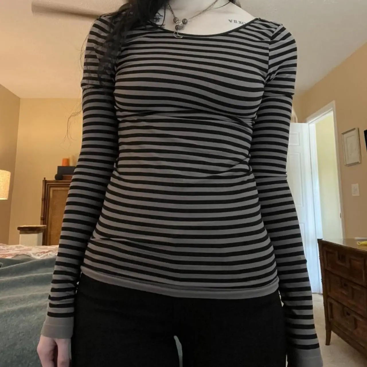 Women’s Round Neck Tank Tops Casual Long Sleeve Open Back Striped Print Slim Fit T-Shirts Streetwear Warm Autumn Clothes Y2k
Women’s Round Neck Tank Tops Casual Long Sleeve Open Back Striped Print Slim Fit T-Shirts Streetwear Warm Autumn Clothes Y2k