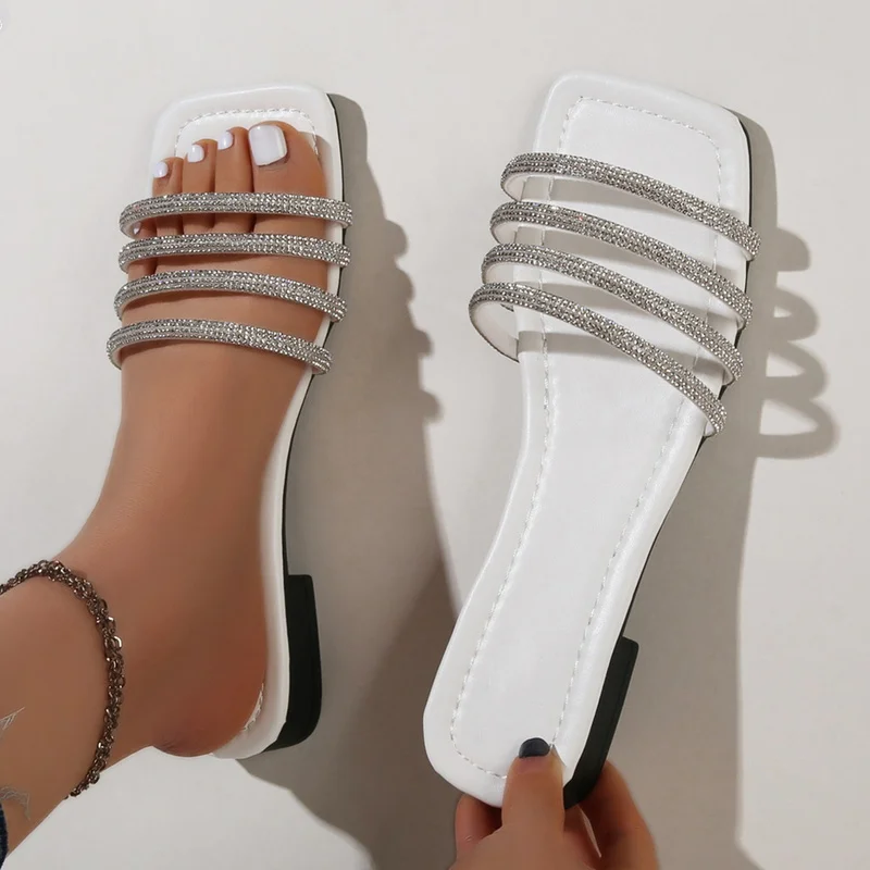 2022 New Ladies Sandals Summer Crystal Flat Slippers Roman Beach Slippers Fashion Shoes Ladies Home Slingback Flip-Flops
2022 New Ladies Sandals Summer Crystal Flat Slippers Roman Beach Slippers Fashion Shoes Ladies Home Slingback Flip-Flops