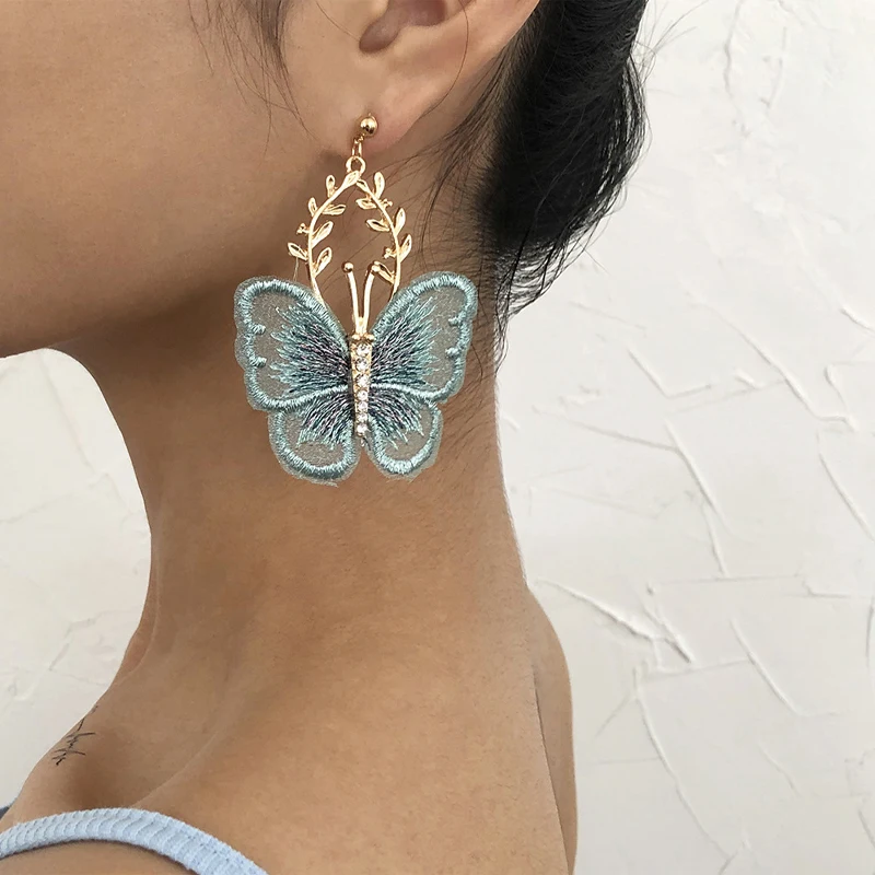 New Luxury Creative Butterfly Tassel Earrings Ladies Bridal Pendant Earrings Party Wedding Jewelry Gifts
New Luxury Creative Butterfly Tassel Earrings Ladies Bridal Pendant Earrings Party Wedding Jewelry Gifts
