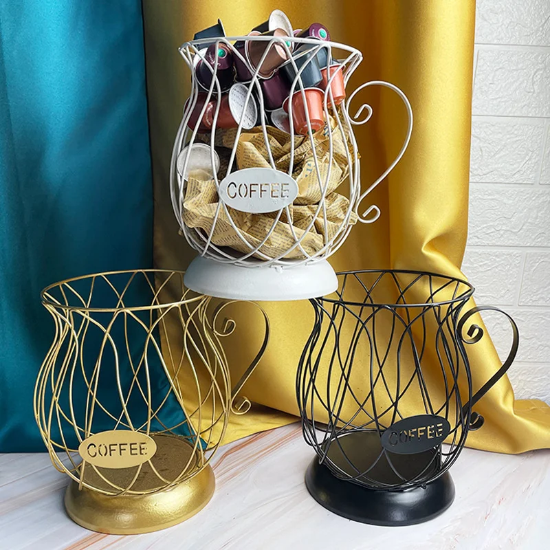 Black/white Iron Wire Candlestick with Handle Coffee Capsule Fruit Basket Electroplated Gold Ornaments Home Decoration Modern
Black/white Iron Wire Candlestick with Handle Coffee Capsule Fruit Basket Electroplated Gold Ornaments Home Decoration Modern