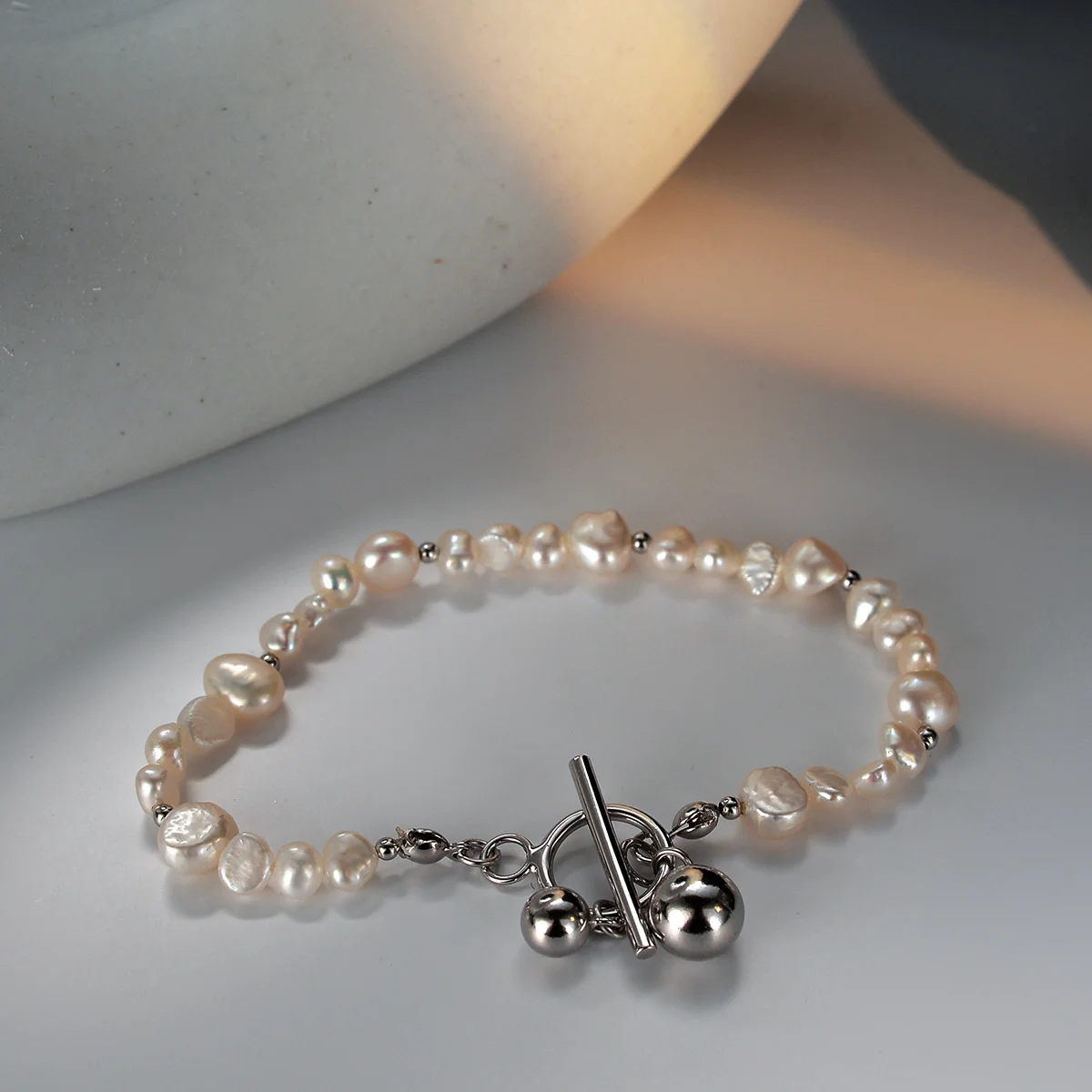brand genuine Luxury real jewels S2034 light luxury niche hand made S925 Sterling ot buckle bracelet women's Handmade Silver Bea
brand genuine Luxury real jewels S2034 light luxury niche hand made S925 Sterling ot buckle bracelet women's Handmade Silver Bea