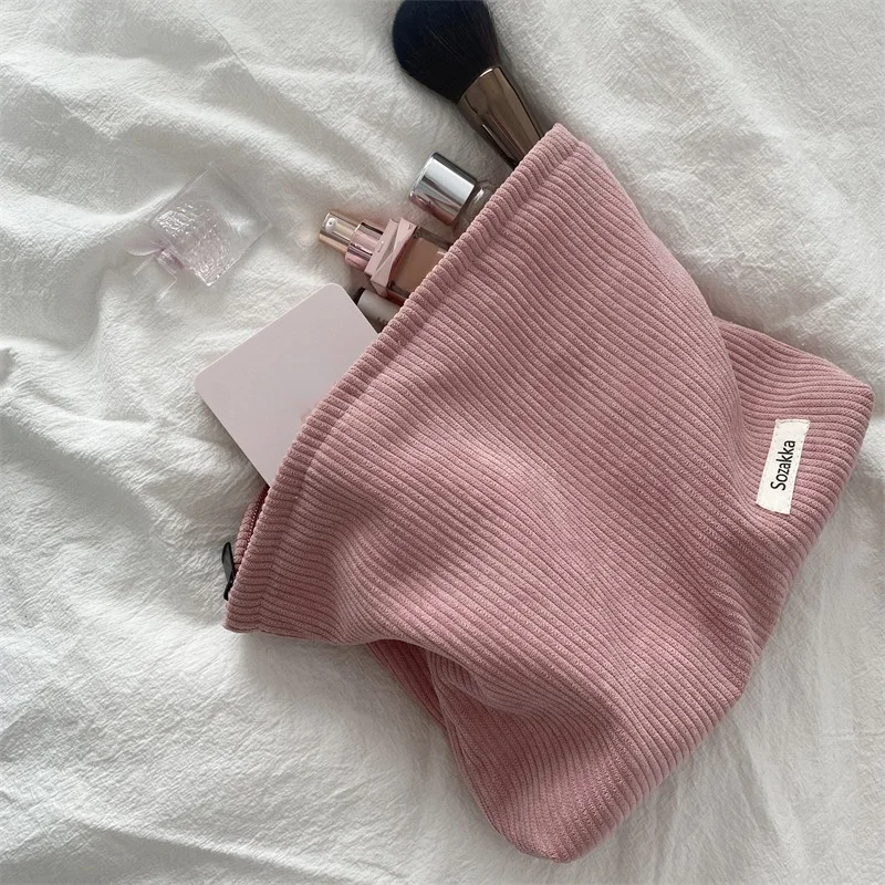 Corduroy Women Cosmetic Bag Cotton Cloth Makeup Pouch Hand Travel Bag Lipstick Organizer Cases Fashion Zipper Clutch Phone Purse
Corduroy Women Cosmetic Bag Cotton Cloth Makeup Pouch Hand Travel Bag Lipstick Organizer Cases Fashion Zipper Clutch Phone Purse