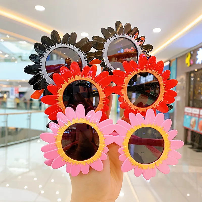 2022 Fashion Flower Shades Kids Sunglasses Children Sun Glasses Girls Baby Creative Eyeglasses UV400 Outdoor Protection Eyewear 
2022 Fashion Flower Shades Kids Sunglasses Children Sun Glasses Girls Baby Creative Eyeglasses UV400 Outdoor Protection Eyewear