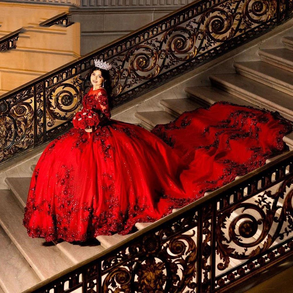 ANGELSBRIDEP Red Quinceanera Dresses Ball Gown Long Sleeves Sequins Beaded Sparkle Mexican Sweet 16 Dresses 15 Anos Court Train
ANGELSBRIDEP Red Quinceanera Dresses Ball Gown Long Sleeves Sequins Beaded Sparkle Mexican Sweet 16 Dresses 15 Anos Court Train