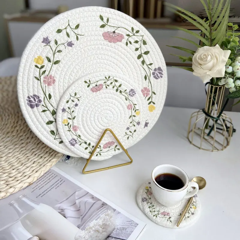 30cm Simple Fruit Style Coaster Printed Woven Cotton Yarn Insulated Placemat Easy To Clean Household Anti-scalding Round Pot Mat
30cm Simple Fruit Style Coaster Printed Woven Cotton Yarn Insulated Placemat Easy To Clean Household Anti-scalding Round Pot Mat