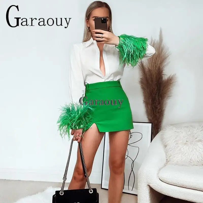Garaouy2022 Spring Women Cuff Stitching Furry White Shirt Ladies Elegant Commuter Patchwork Blouse Vintage Loose Female Chic Top
Garaouy2022 Spring Women Cuff Stitching Furry White Shirt Ladies Elegant Commuter Patchwork Blouse Vintage Loose Female Chic Top