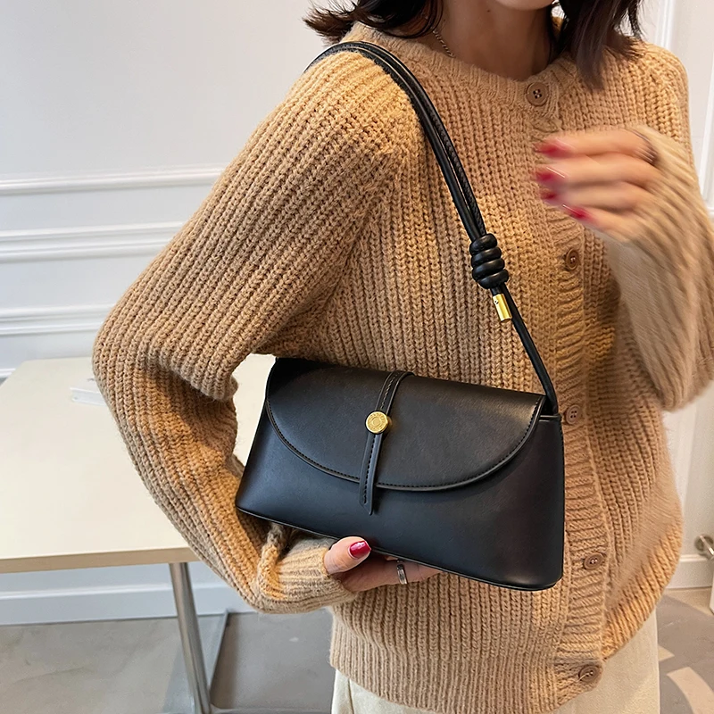 Fashion Solid Color Shoulder Bags Simple Pu Leather Handbags New Small Crossbody Bag Female Quality Ladies Messenger Bag
Fashion Solid Color Shoulder Bags Simple Pu Leather Handbags New Small Crossbody Bag Female Quality Ladies Messenger Bag