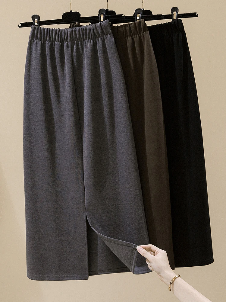 Юбка-миди Женская трапециевидная с разрезом, на резинке 
Юбка-миди Женская трапециевидная с разрезом, на резинке