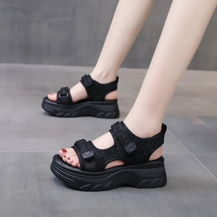 New Ladies Sandals Summer Fashion Thick Sole Colorblocking Casual Sports Beach Shoes Ladies Popular Flat Sandals
New Ladies Sandals Summer Fashion Thick Sole Colorblocking Casual Sports Beach Shoes Ladies Popular Flat Sandals