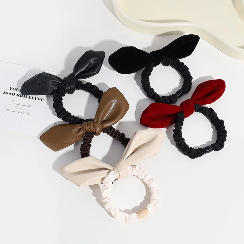 Korean Velvet Bow Elastic Hair Bands Elegant Ponytail Hair Rope Leather Hair Ties Headwear Girls Women Fashion Hair Accessories
Korean Velvet Bow Elastic Hair Bands Elegant Ponytail Hair Rope Leather Hair Ties Headwear Girls Women Fashion Hair Accessories