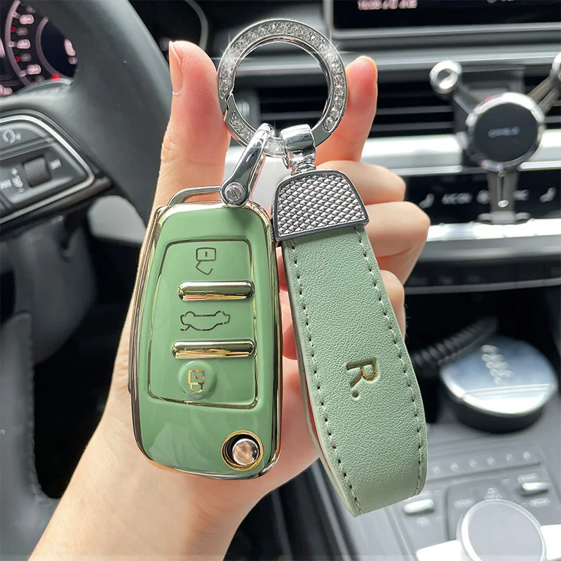 Leather Holder Key Chain Ring TPU 3 Button Car Key Case Cover For Audi A1 A3 A4 A5 Q7 A6 C5 C6 Soft Shell Accessories Llavero
Leather Holder Key Chain Ring TPU 3 Button Car Key Case Cover For Audi A1 A3 A4 A5 Q7 A6 C5 C6 Soft Shell Accessories Llavero