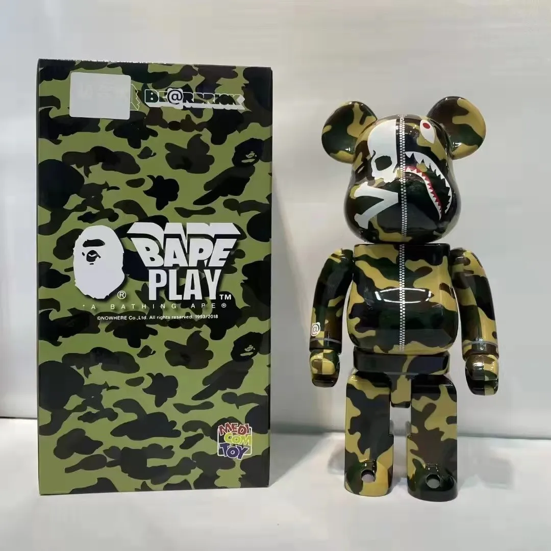 Bearbrick Bape Камуфляжный Shark строительный блок медведь 400% 28 см Tide Play жестокий медведь Doll орнамент
Bearbrick Bape Камуфляжный Shark строительный блок медведь 400% 28 см Tide Play жестокий медведь Doll орнамент