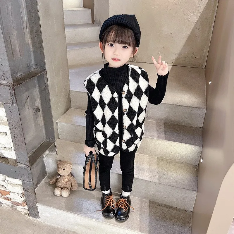 Осенний Детский Теплый клетчатый утепленный жилет, детский флисовый жилет, детская верхняя одежда, пальто, детская одежда, Брендовые куртки...
Осенний Детский Теплый клетчатый утепленный жилет, детский флисовый жилет, детская верхняя одежда, пальто, детская одежда, Брендовые куртки...