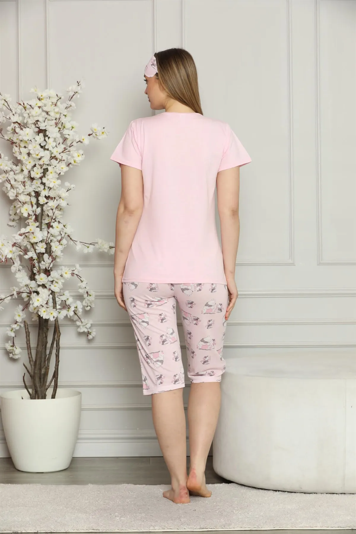 Fashion Cartoon Women 'S 100 Cotton Combed Cotton Short Sleeve Capri Pants Pajamas Suit 3530
Fashion Cartoon Women 'S 100 Cotton Combed Cotton Short Sleeve Capri Pants Pajamas Suit 3530